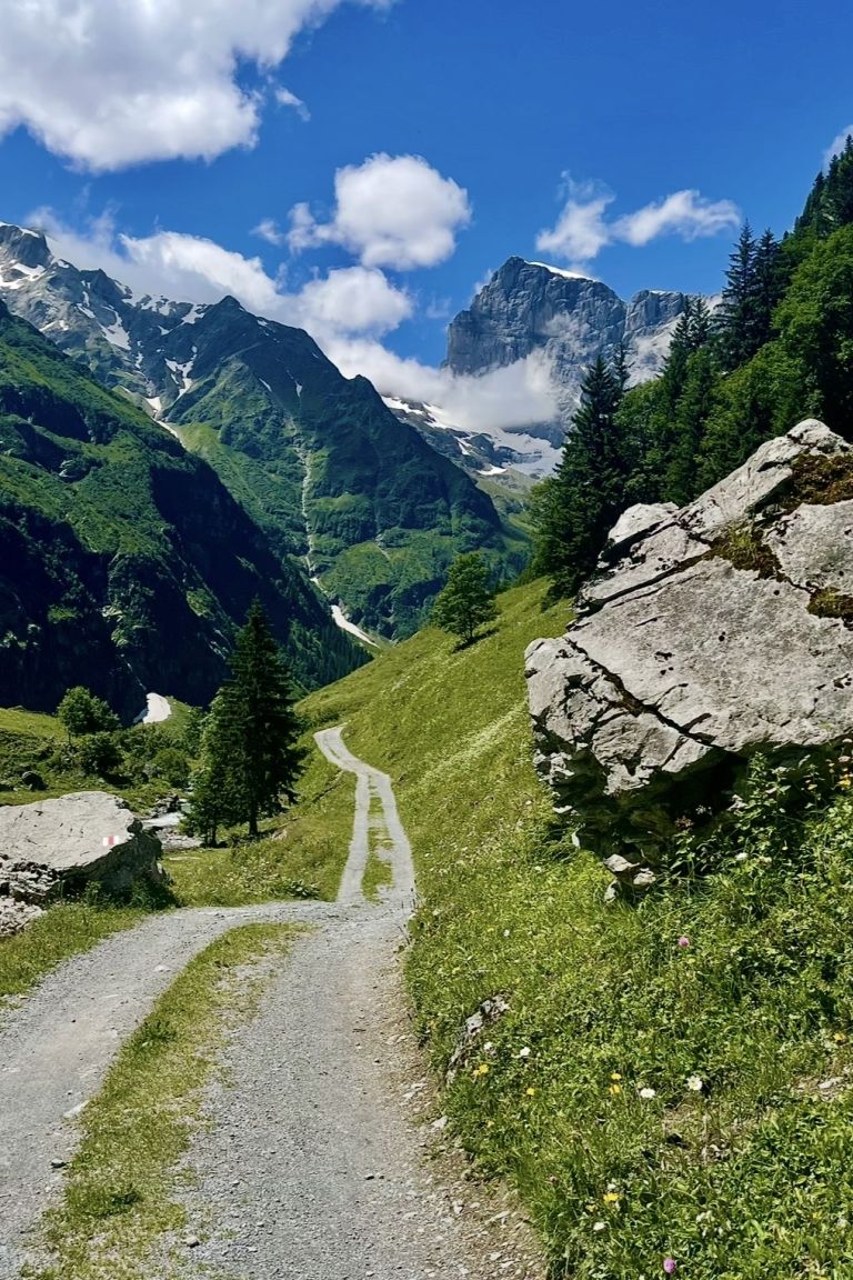 Erlebniswanderung Engelberg zum Kraftort Stäuberfall